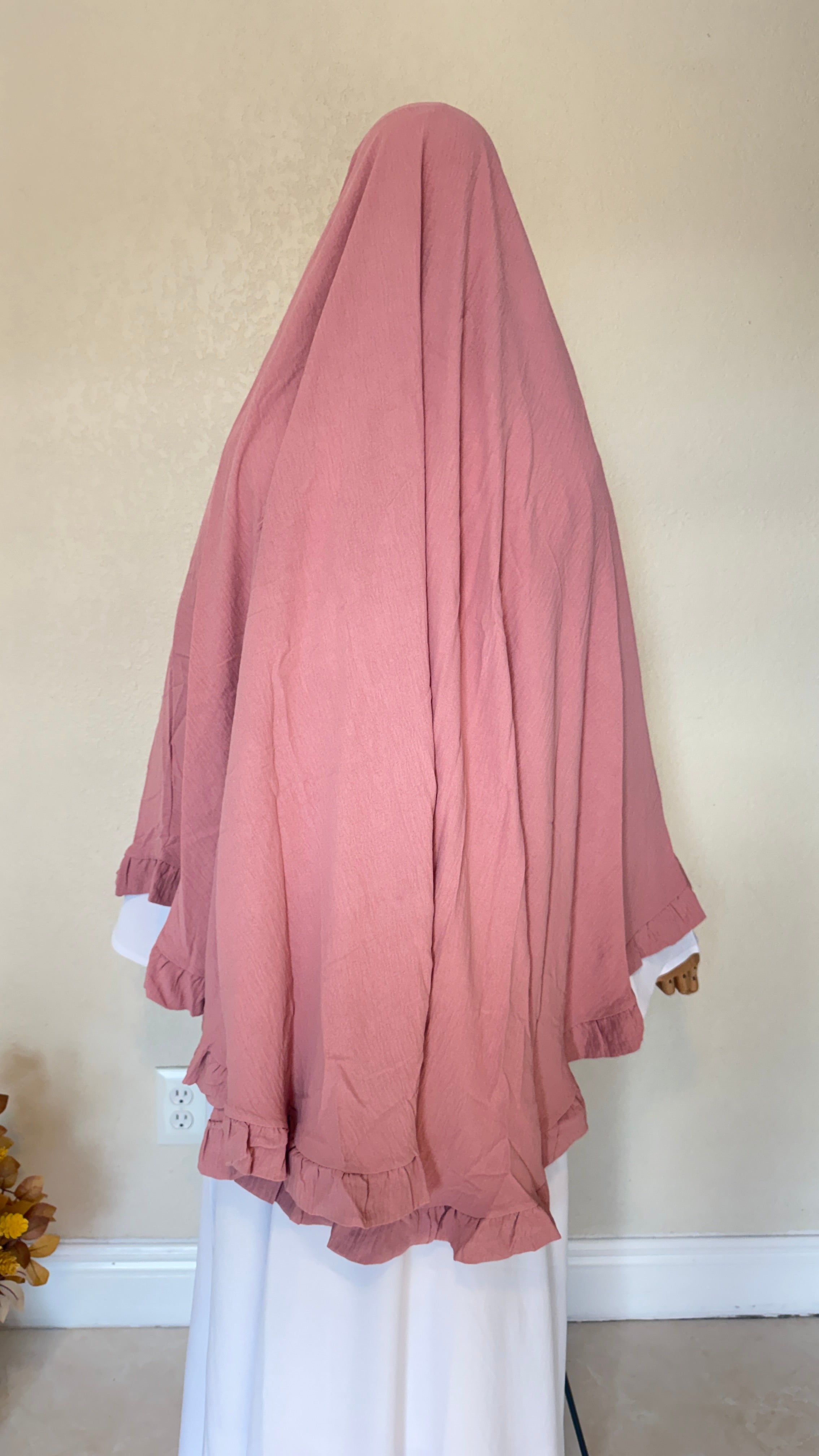 Saafiyah Khimar in Pink