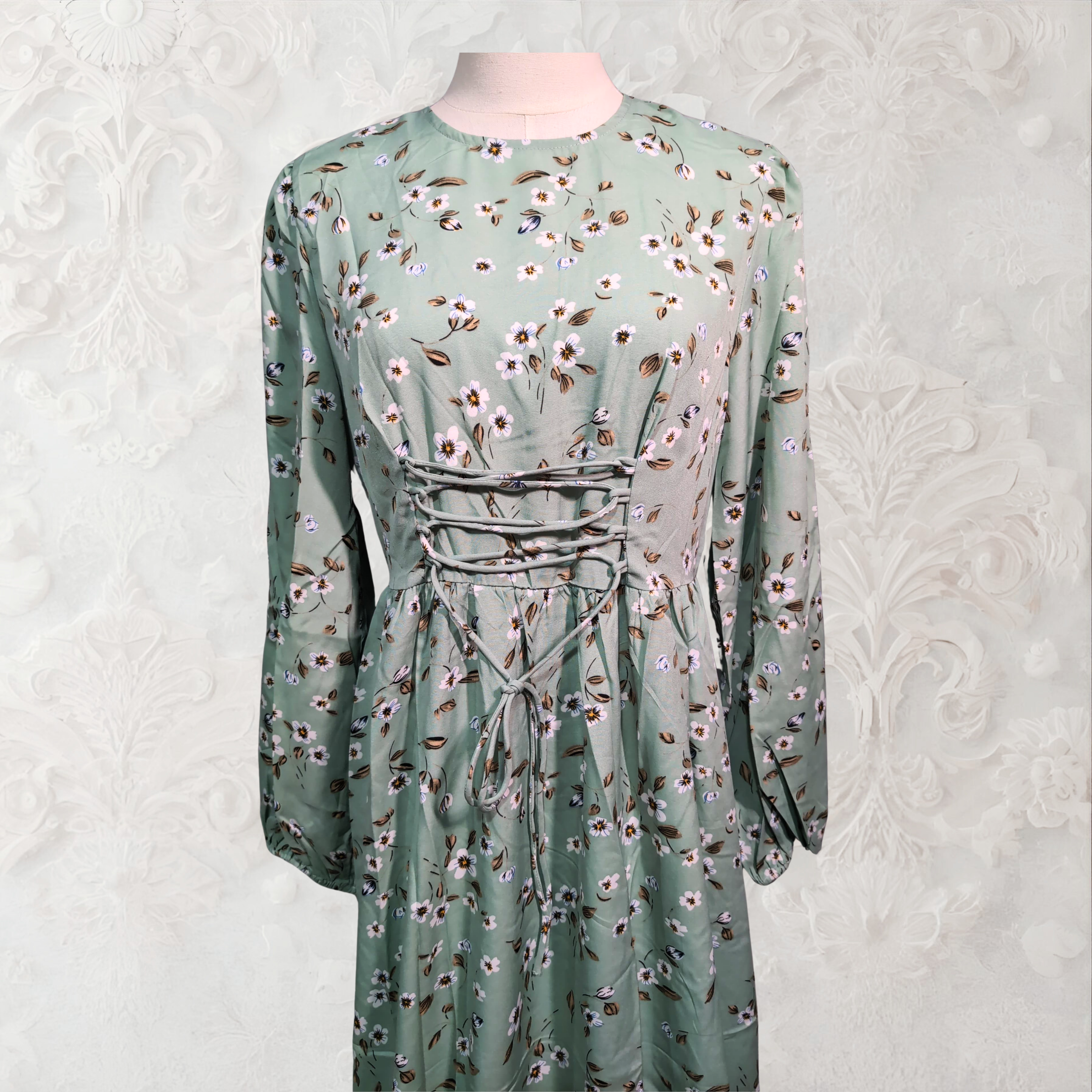 Floral Fancy Abaya in Green