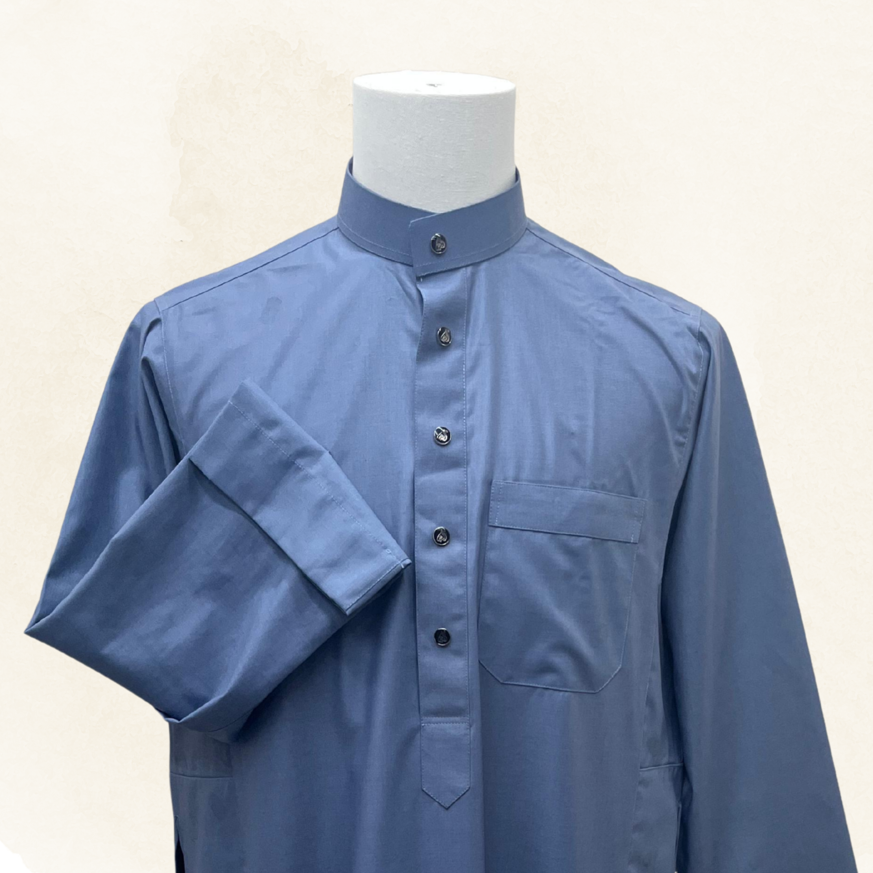 Hasanat Thobe in Blue