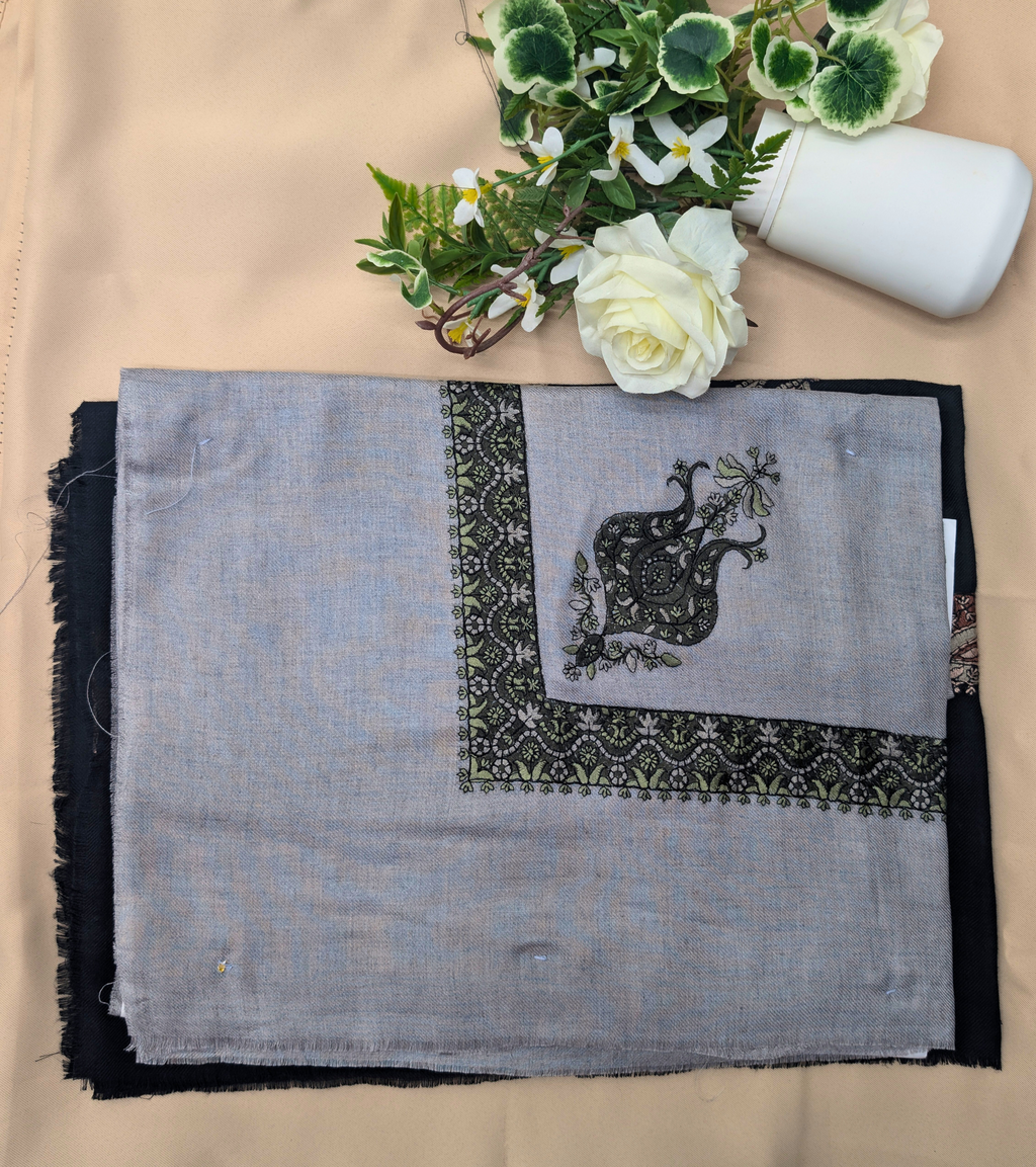 Keffiyeh Scarf with Embroidery