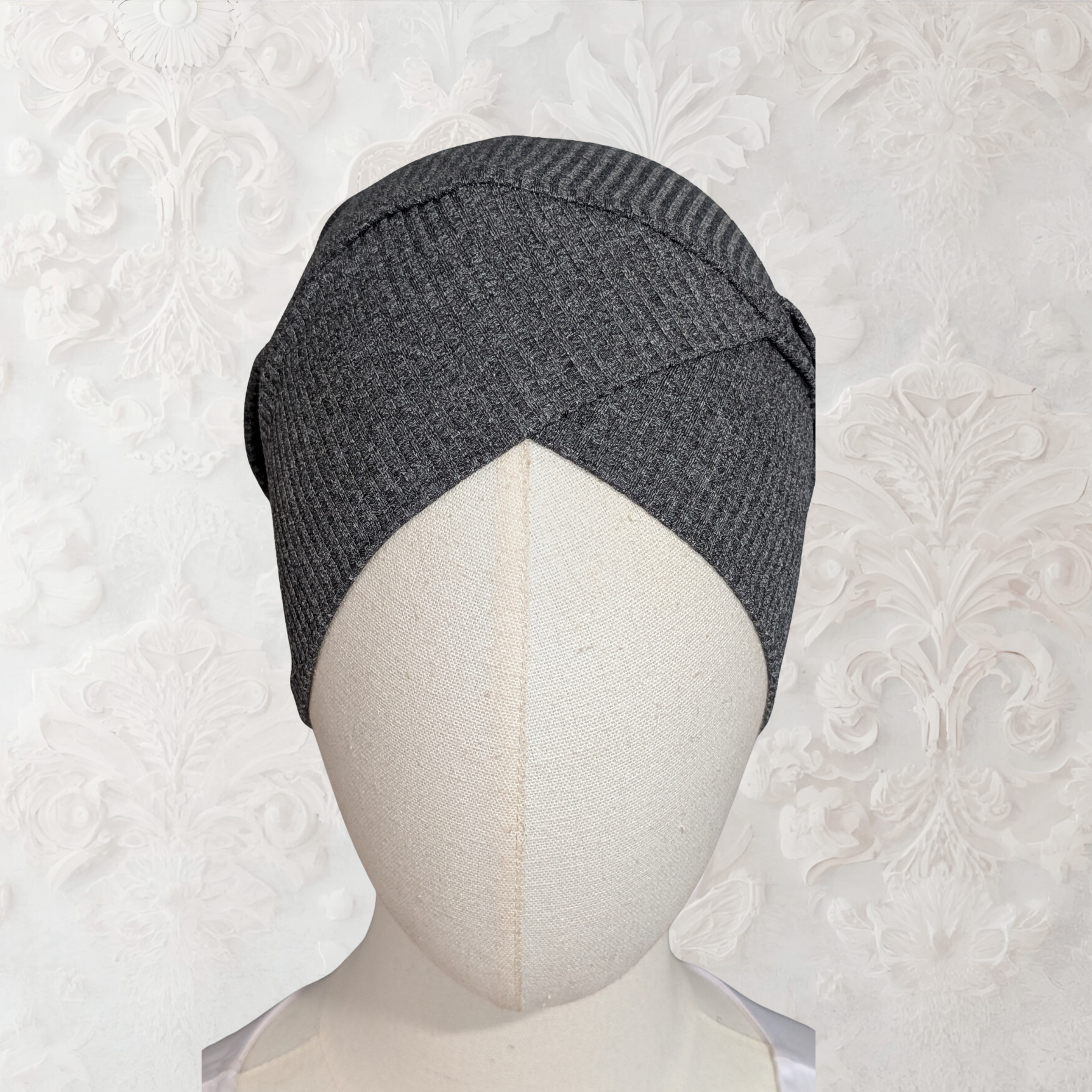 Ribbed Cross-Front Undercap