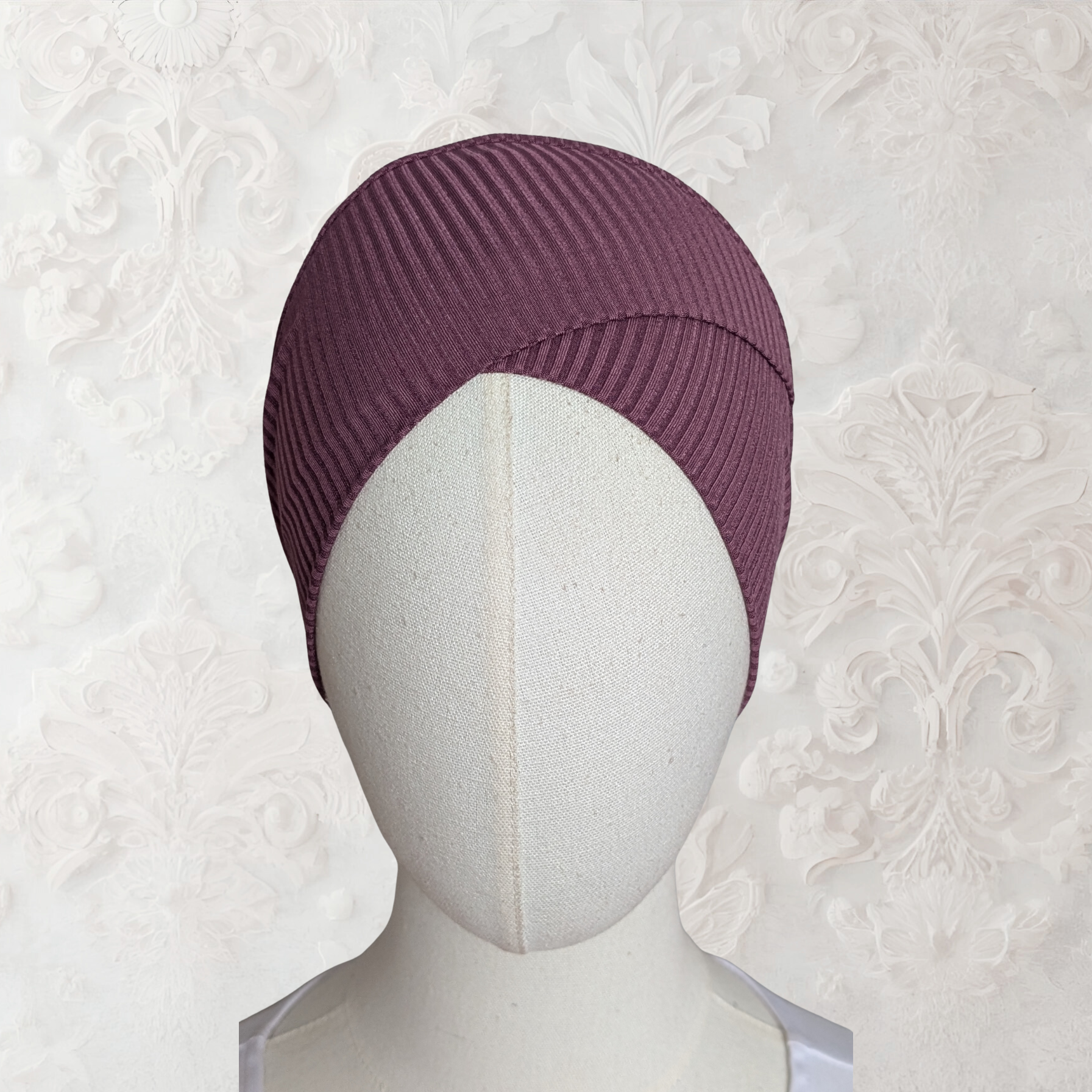 Ribbed Cross-Front Undercap