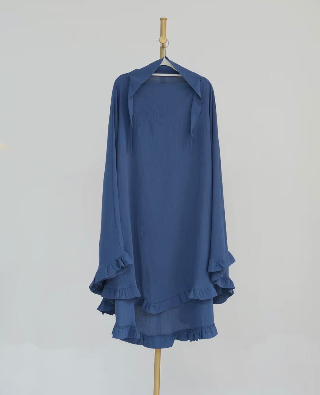 Saafiyah Khimar in Foggy Blue
