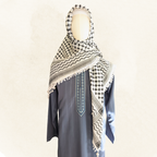 Al Soltan Thobe in light gray