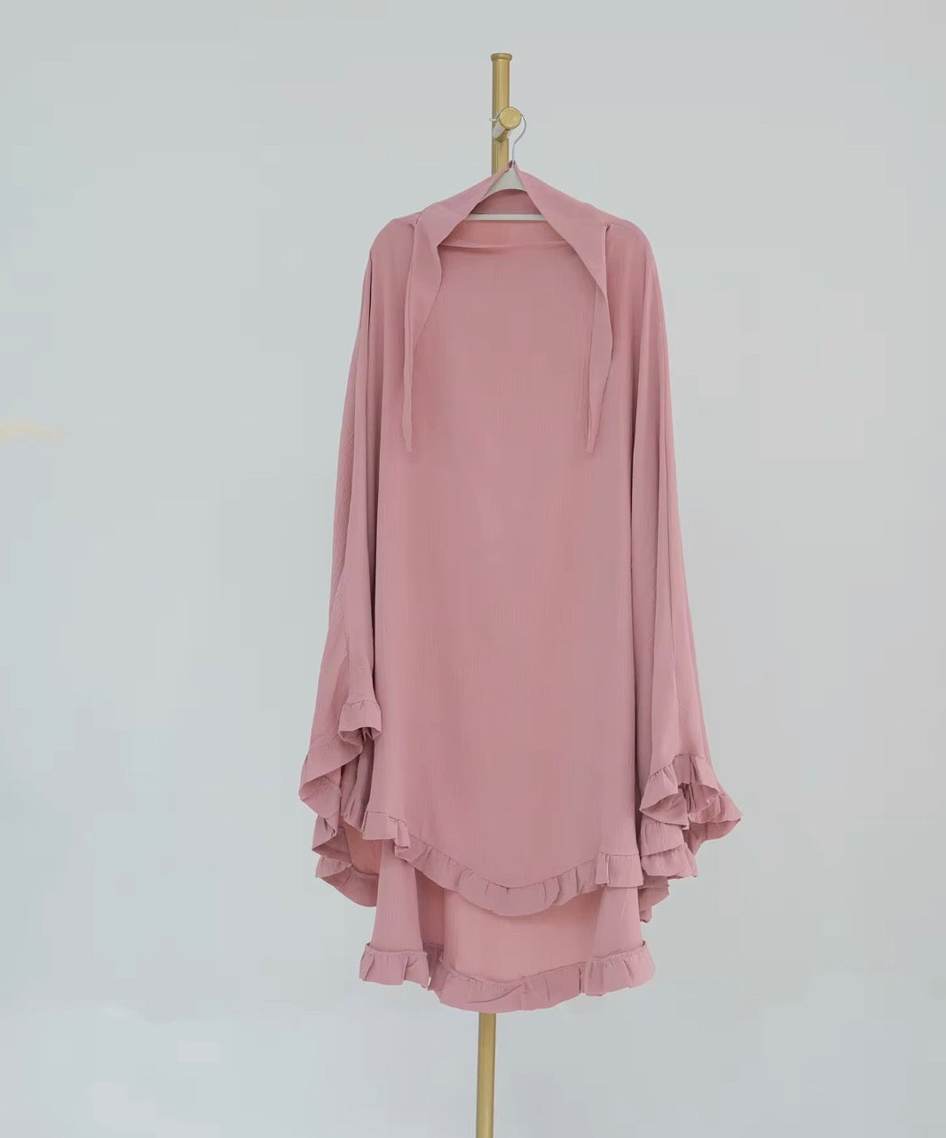 Saafiyah Khimar in Pink