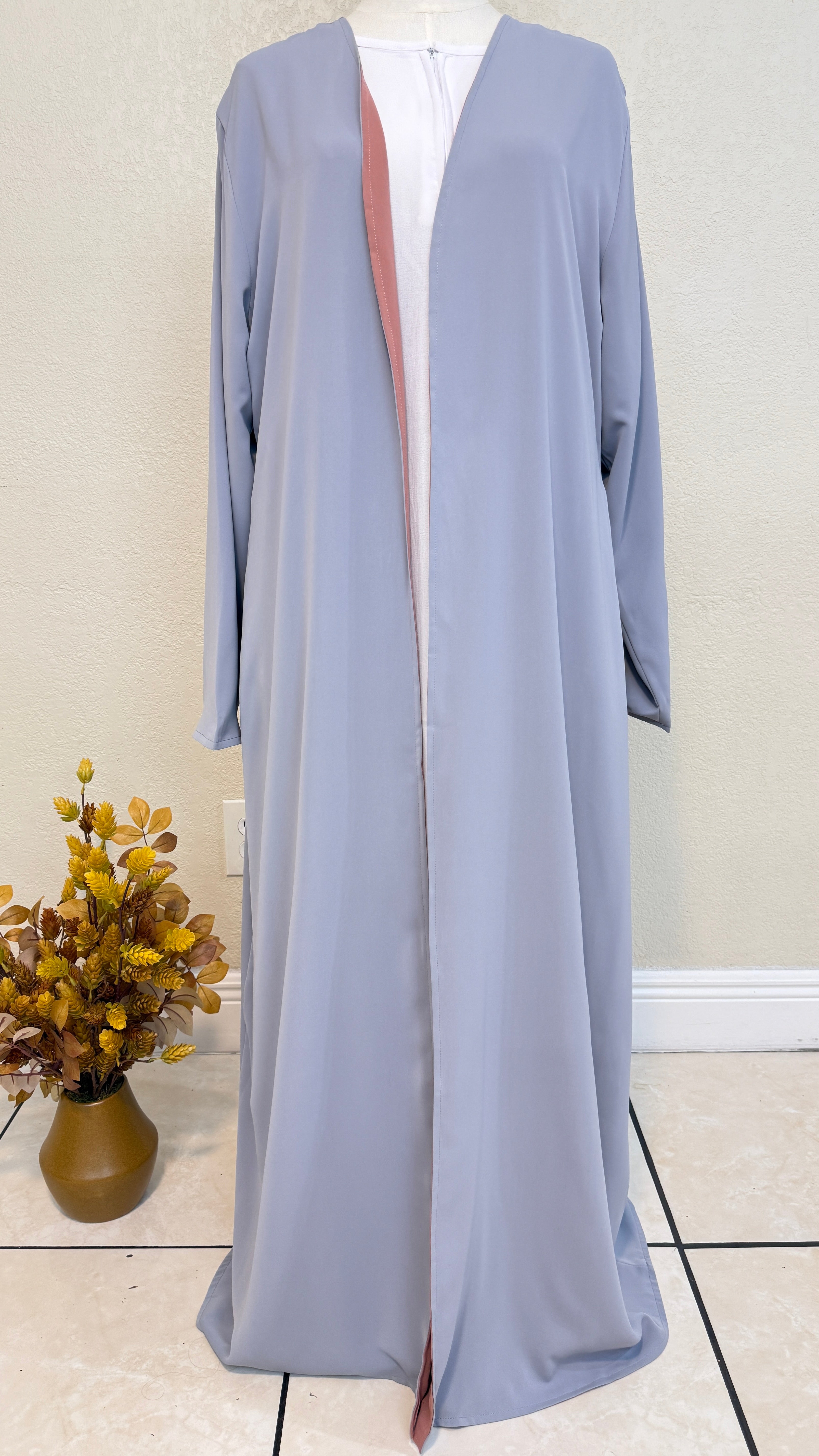 Zaira open Abaya in Mauve and Gray