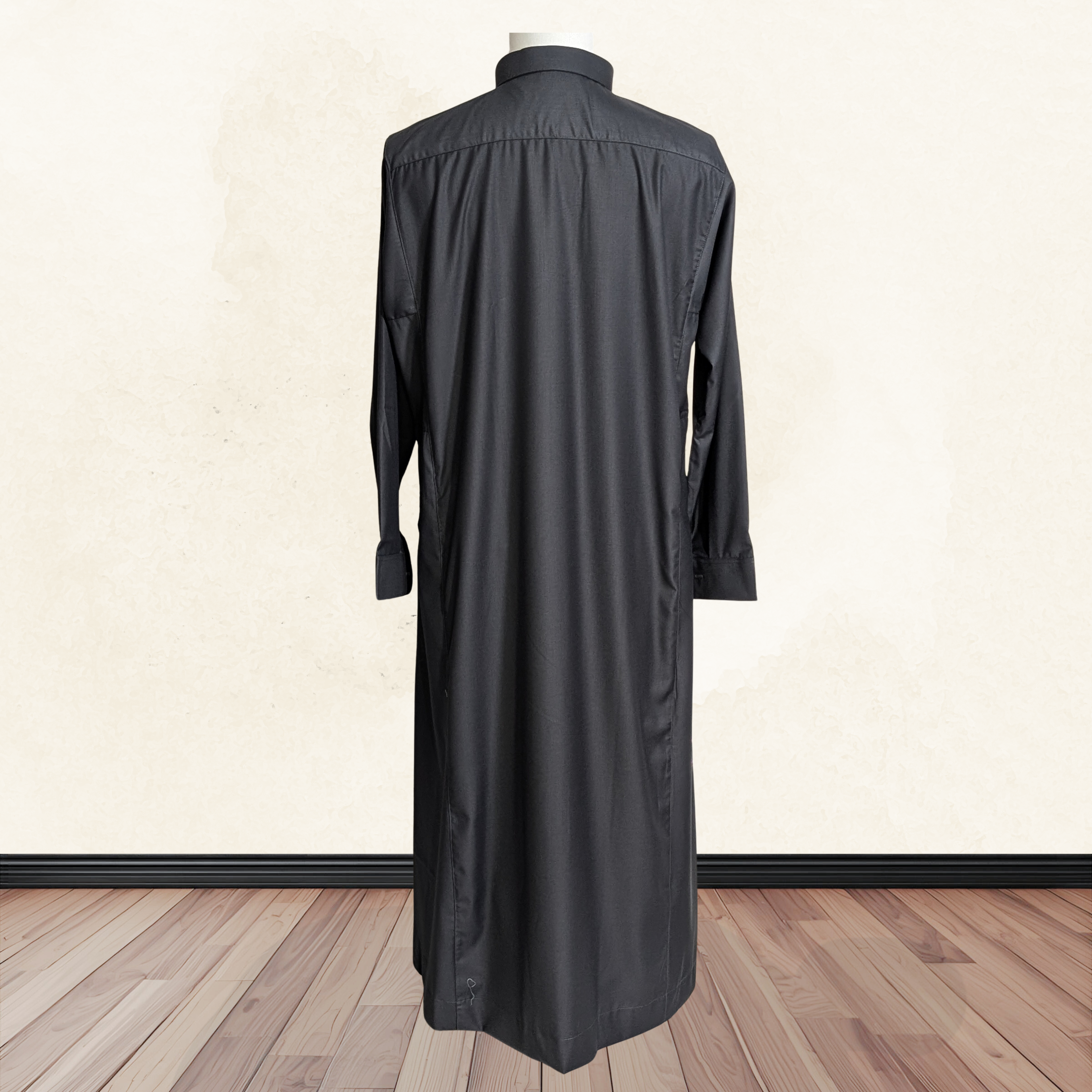 Hasanat Classic in Black