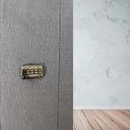 Hasanat Thobe in Light Gray