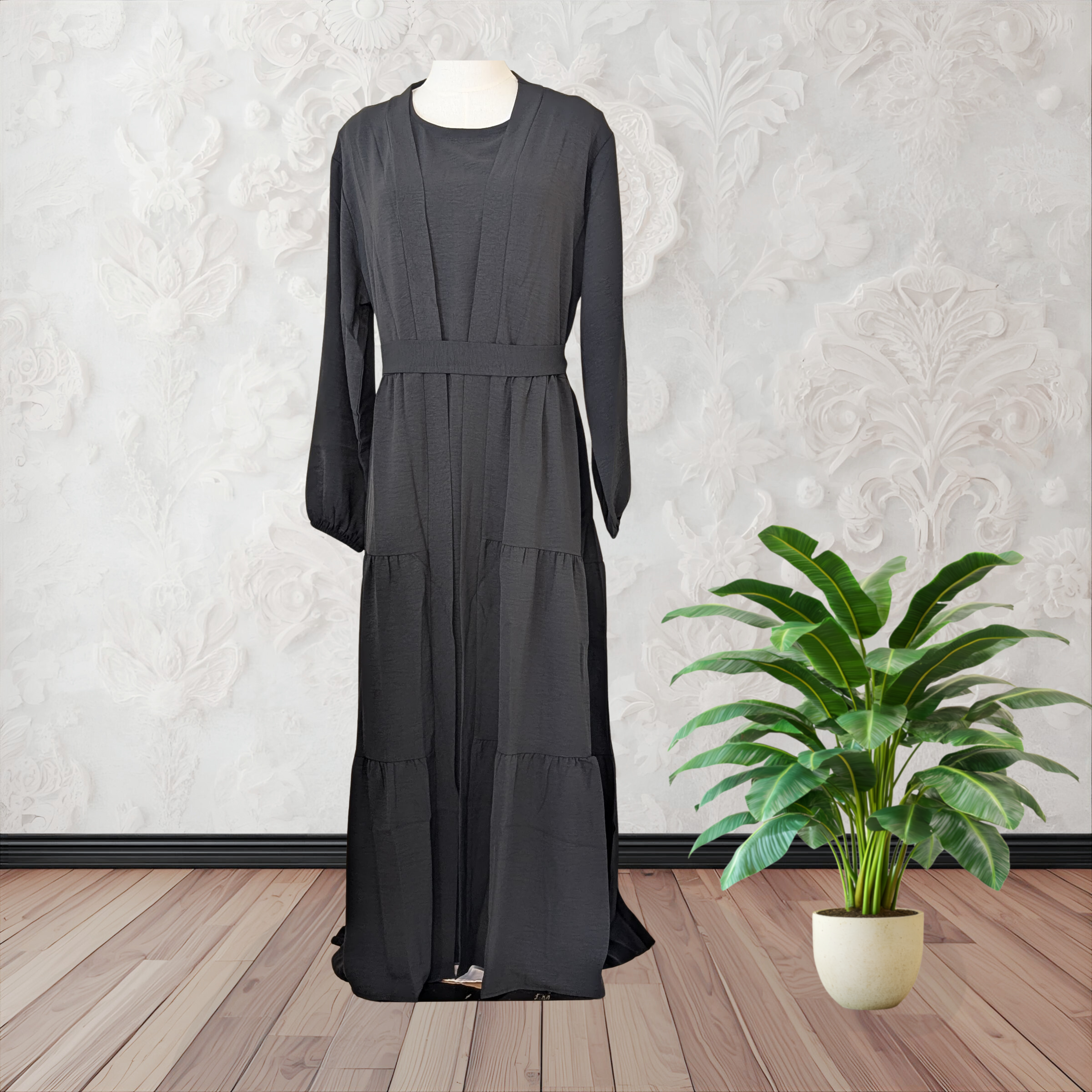 Bella Abaya in Black