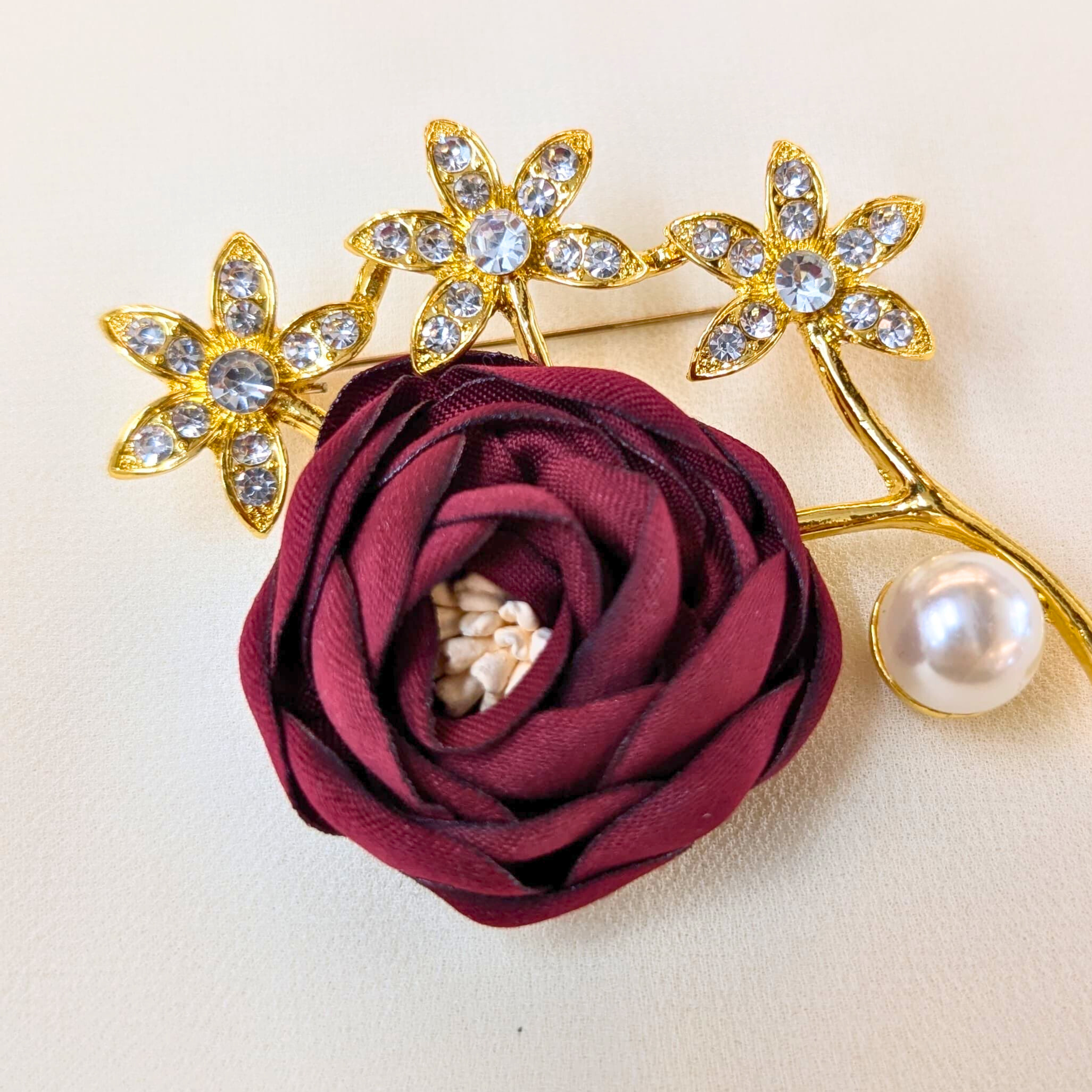 Rose Brooch pin.