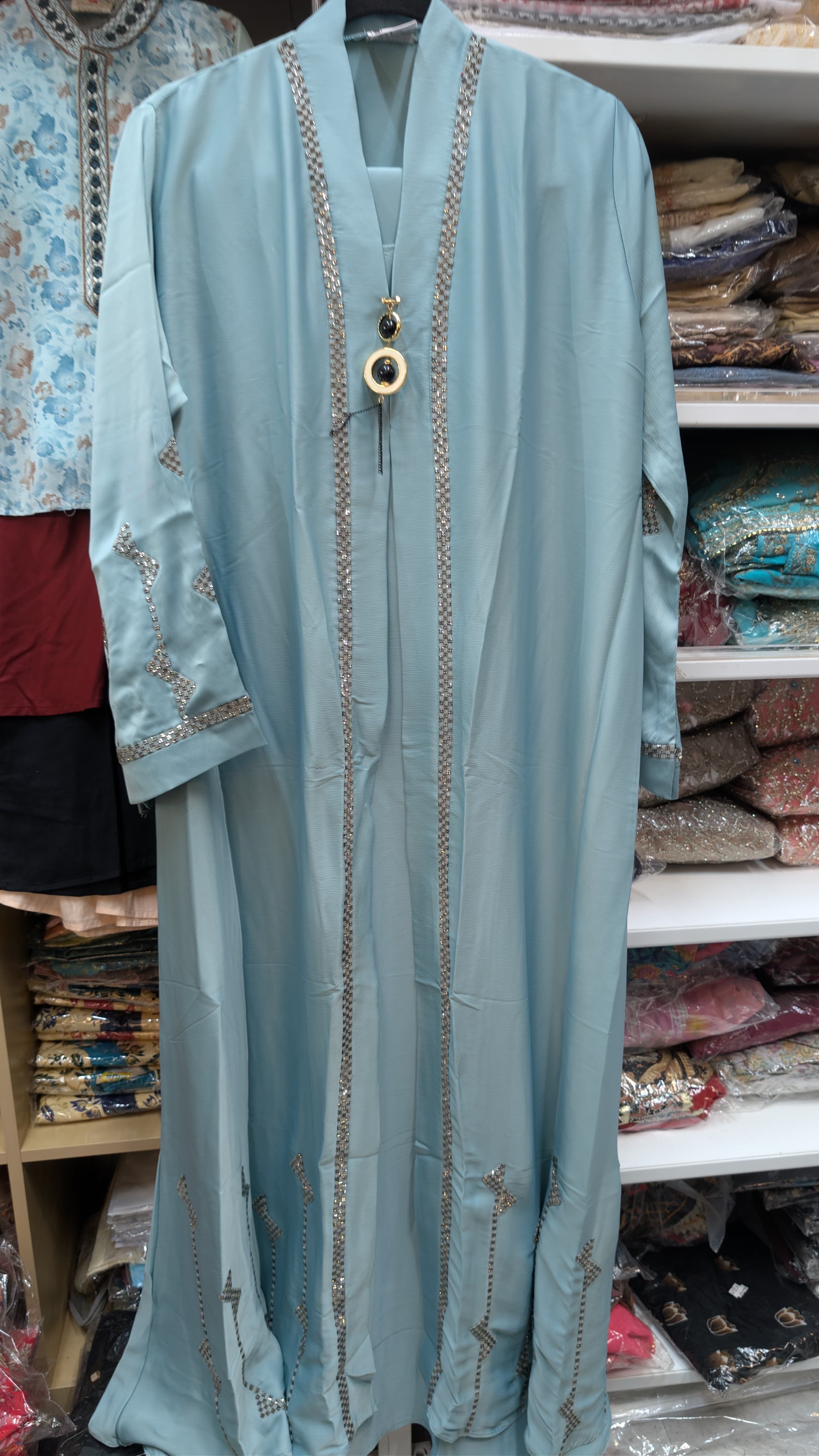 Delicate Abaya