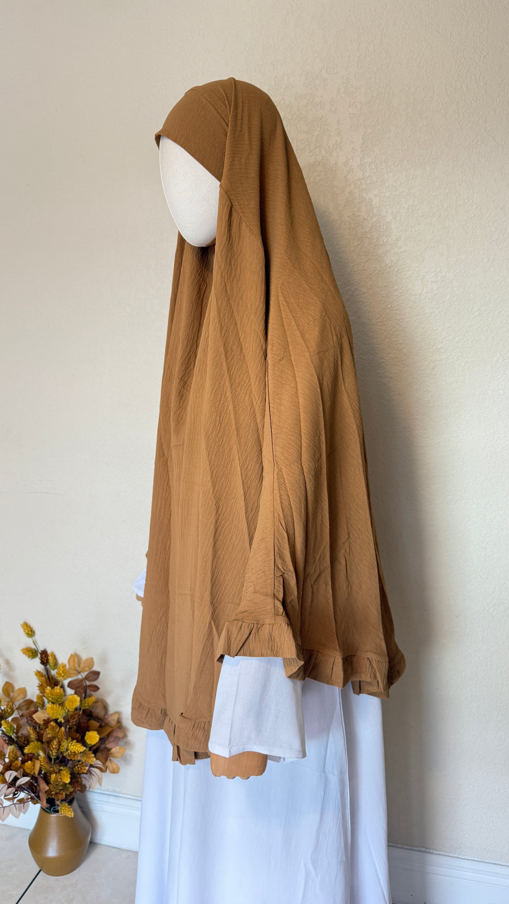 Saafiyah Khimar in Khaki