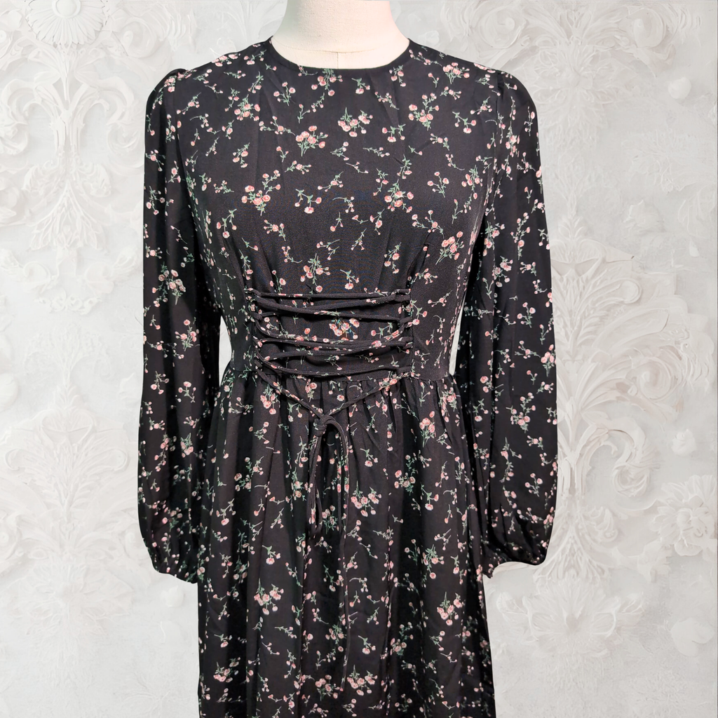 Floral Fancy Abaya in Black